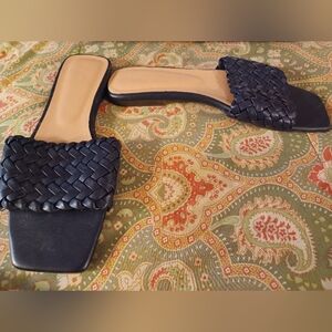 Banana Republic 10 Leather Navy Woven Slide Sandals Flats Shoes